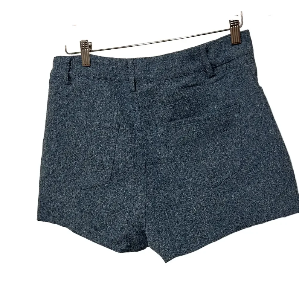 Le Lis stylish comfortable